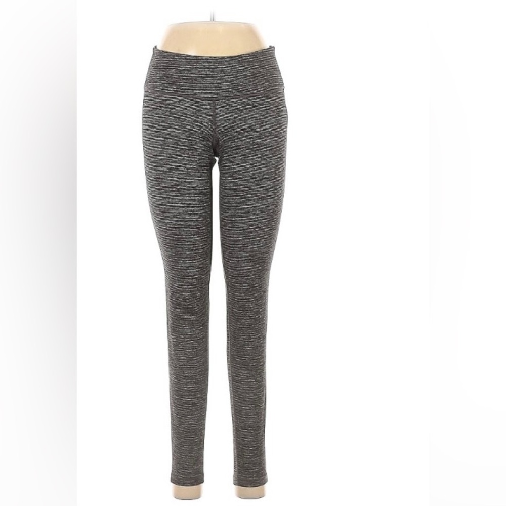 Old Navy Active Go Dry Heather Gray Athletic Leggings. Size: Large